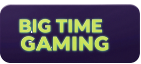 Big Time Gaming Provider-Logo in Neon-Lime-Cyan auf dunkler Karte bei Casoola Casino